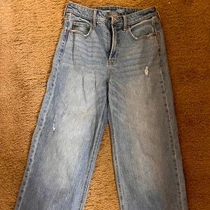 Old Navy High Rise, Wide Leg Jeans! Lightly Distressed. Worn once!